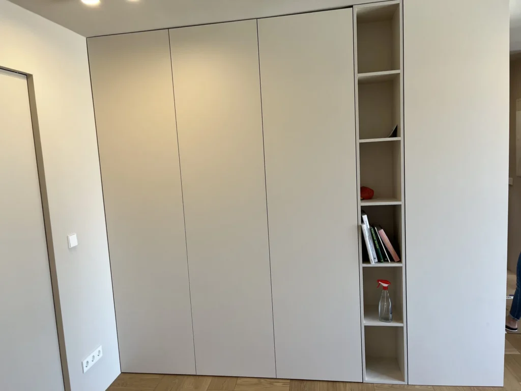 Apartament Berlin — Warthestraße
