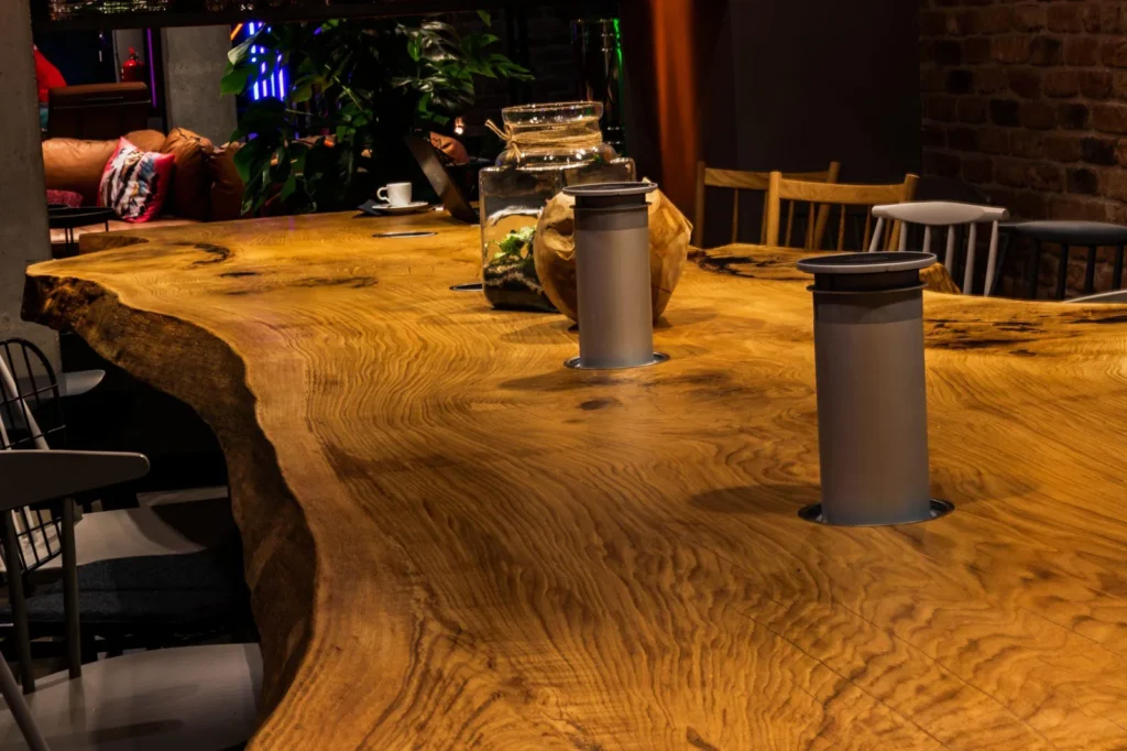 Moxy Warszawa — lobby